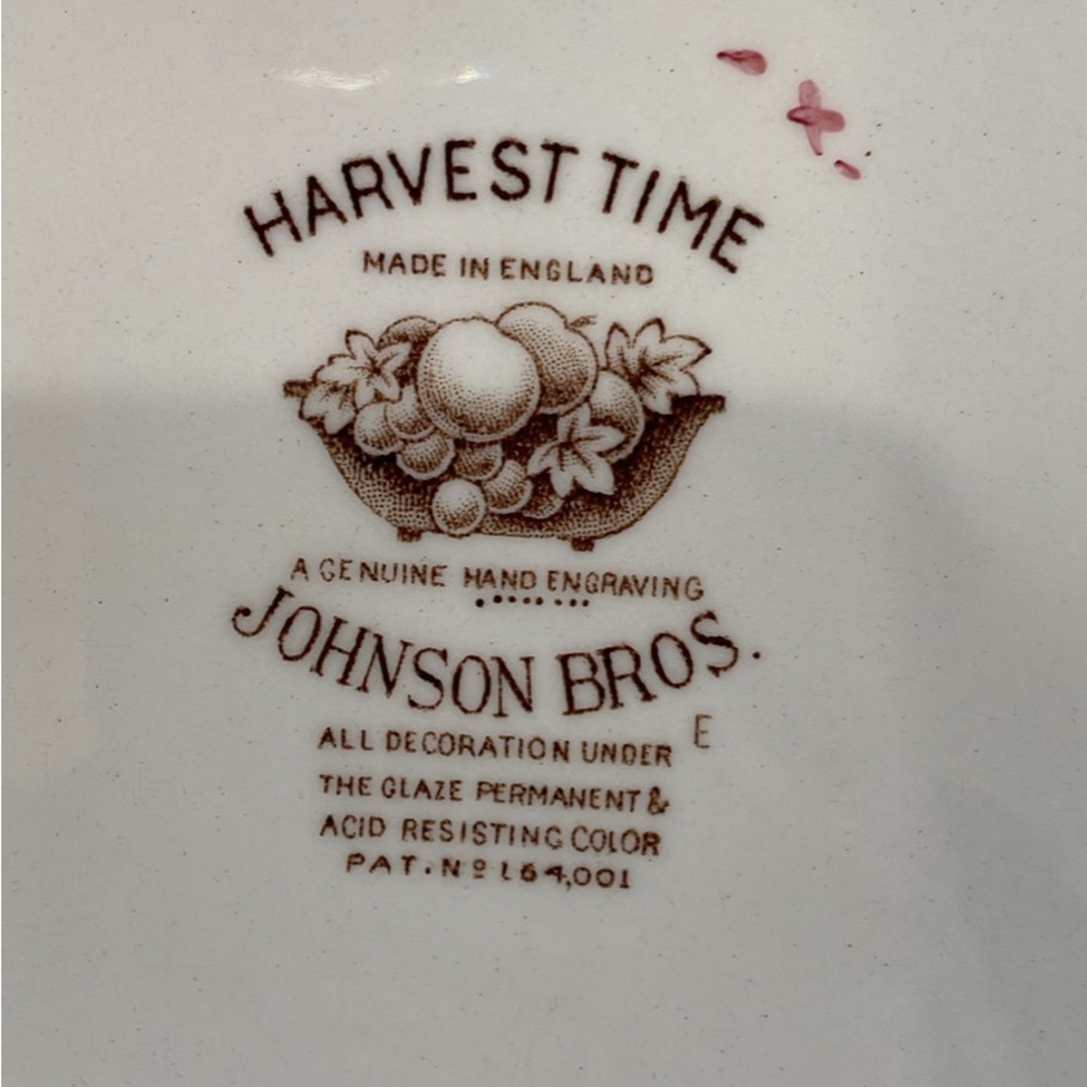 Vintage Johnson Brothers plates - Picture 4 of 4